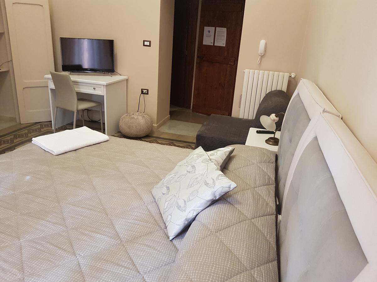 Nonna Ninetta Hotel Melfi Bagian luar foto